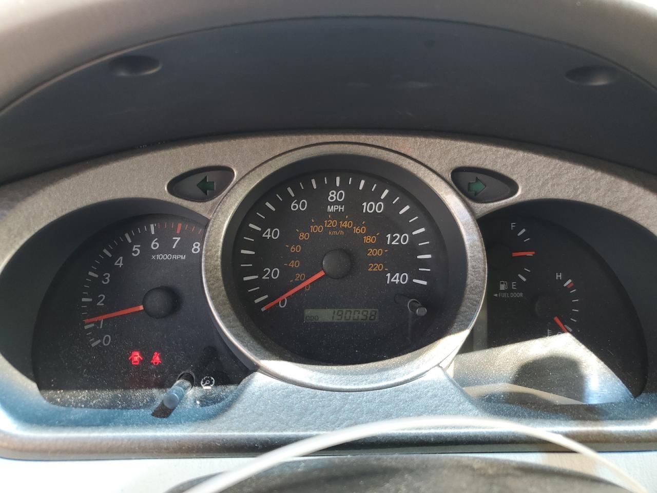 2003 TOYOTA HIGHLANDER