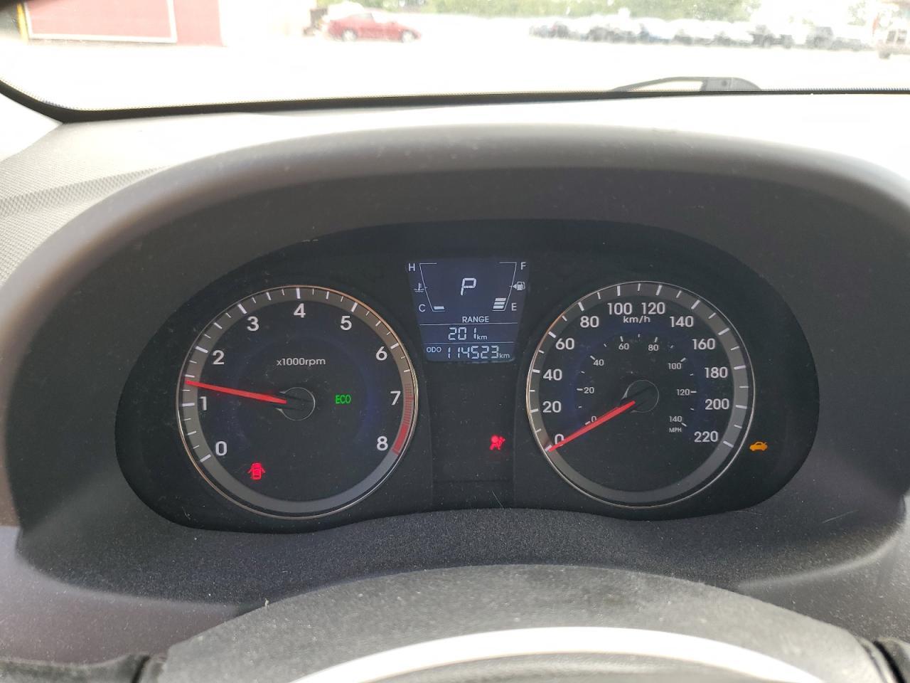 2013 HYUNDAI ACCENT