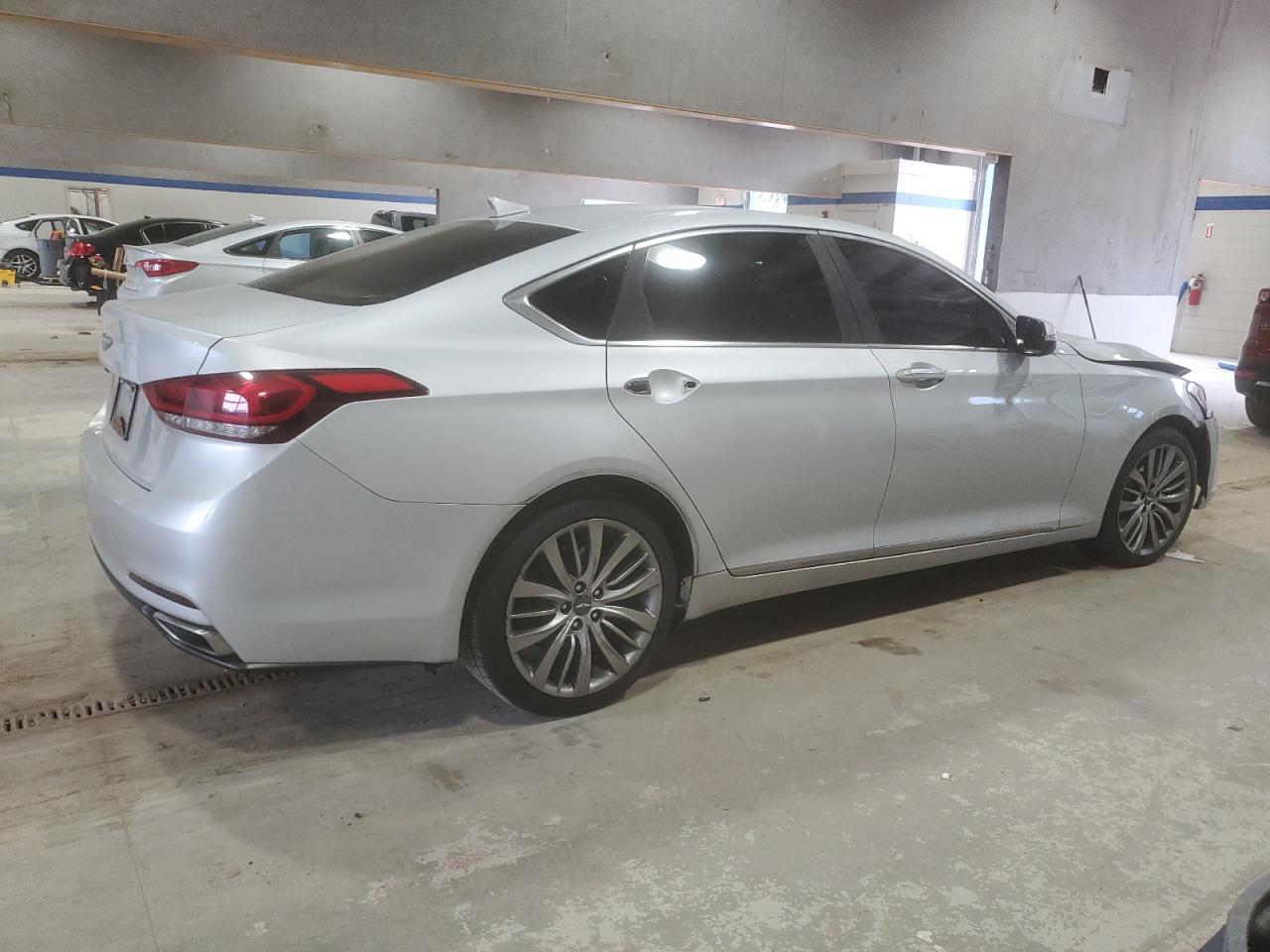 2015 HYUNDAI GENESIS