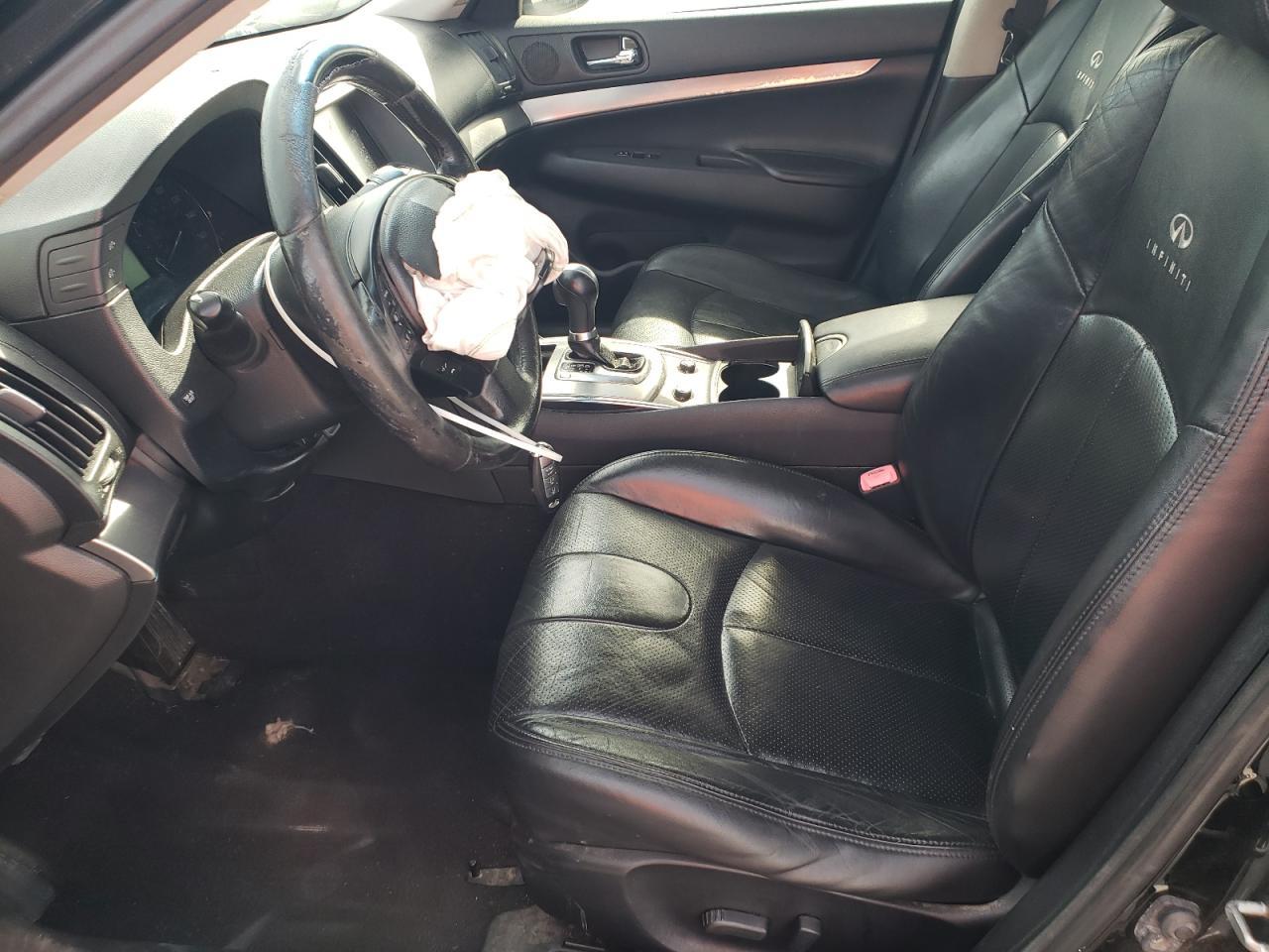 2011 INFINITI G25