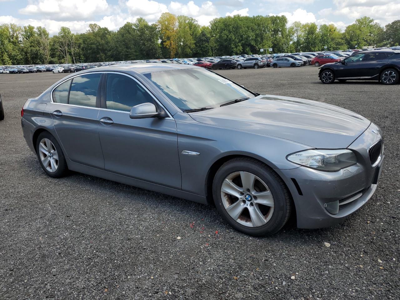 2011 BMW 5 series
