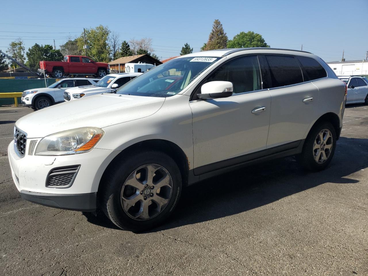 2013 VOLVO XC60