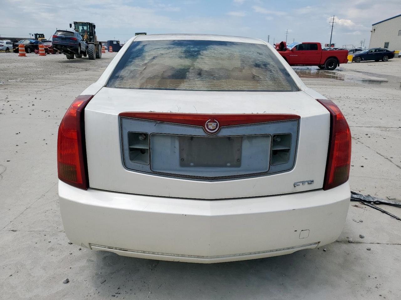2004 CADILLAC CTS