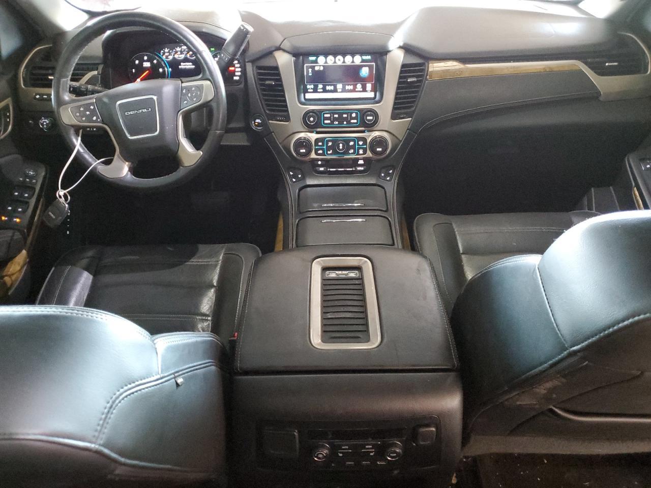 2017 GMC Yukon