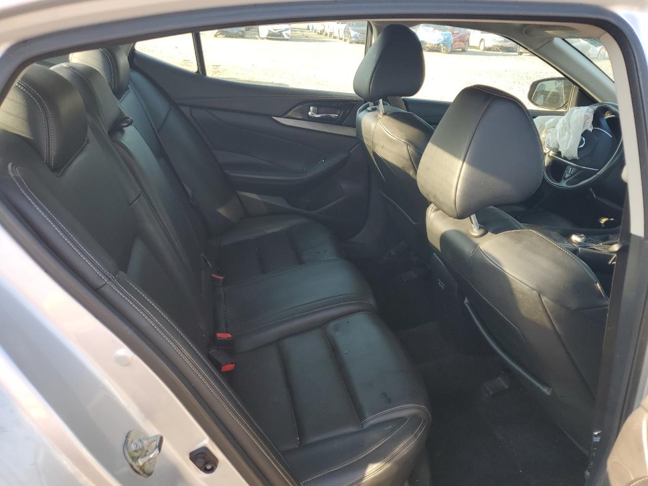 2018 NISSAN Maxima
