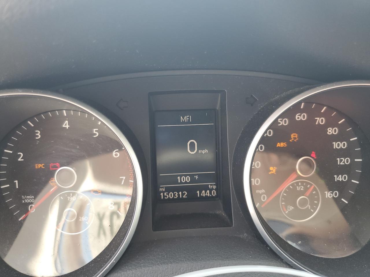 2013 VOLKSWAGEN JETTA