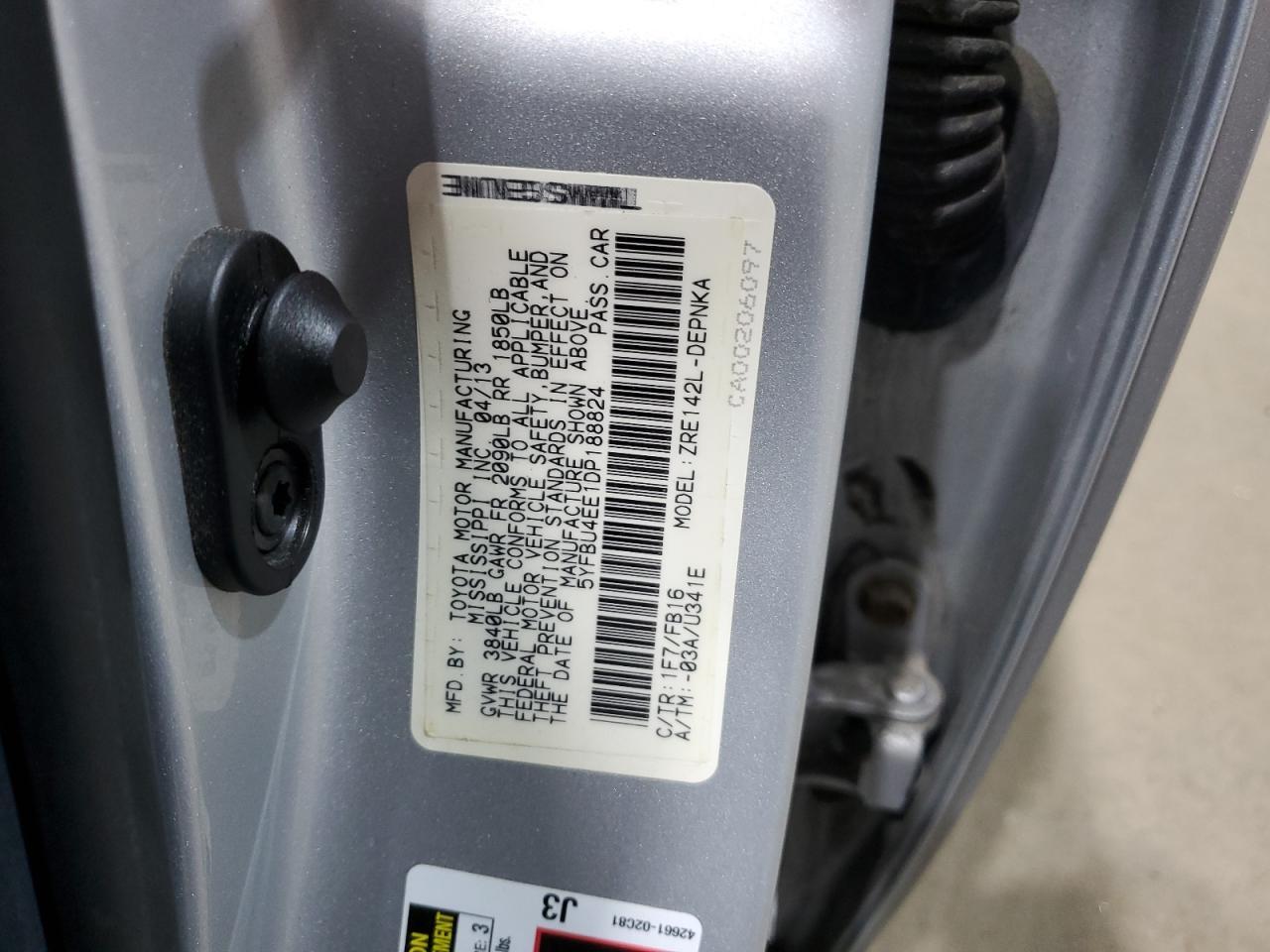 2013 TOYOTA COROLLA