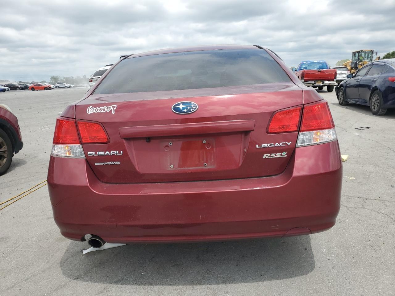 2013 SUBARU Legacy