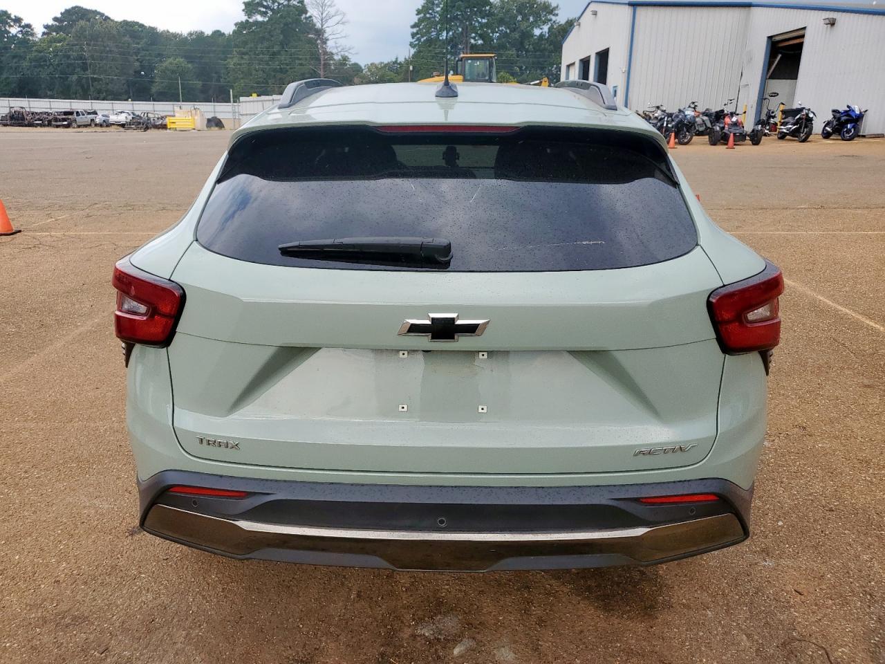 2025 CHEVROLET TRAX