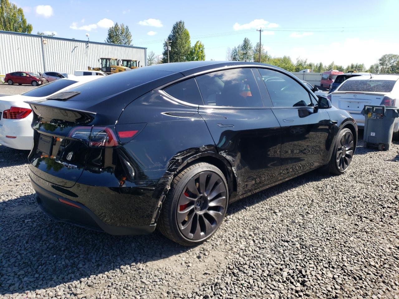2023 TESLA MODEL Y