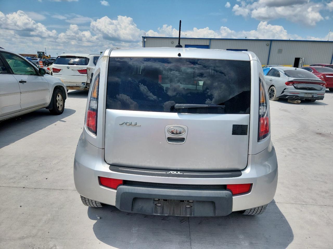 2011 KIA SOUL