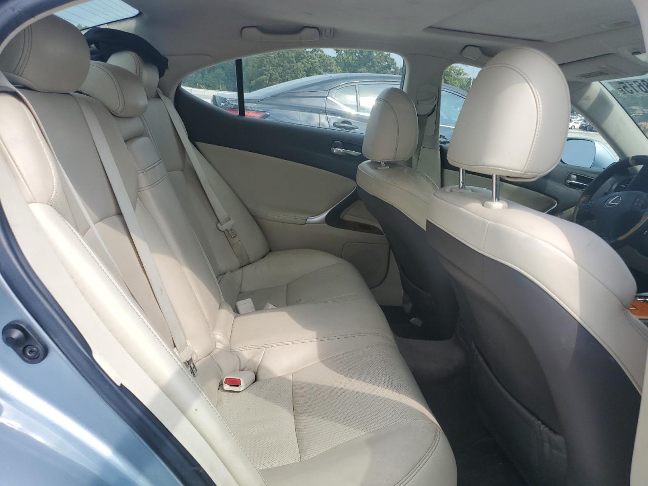 2009 LEXUS Is