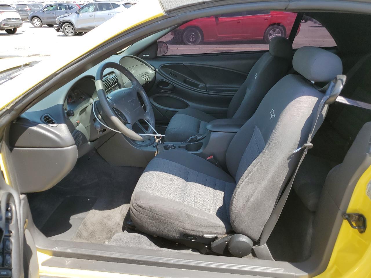 2003 FORD MUSTANG