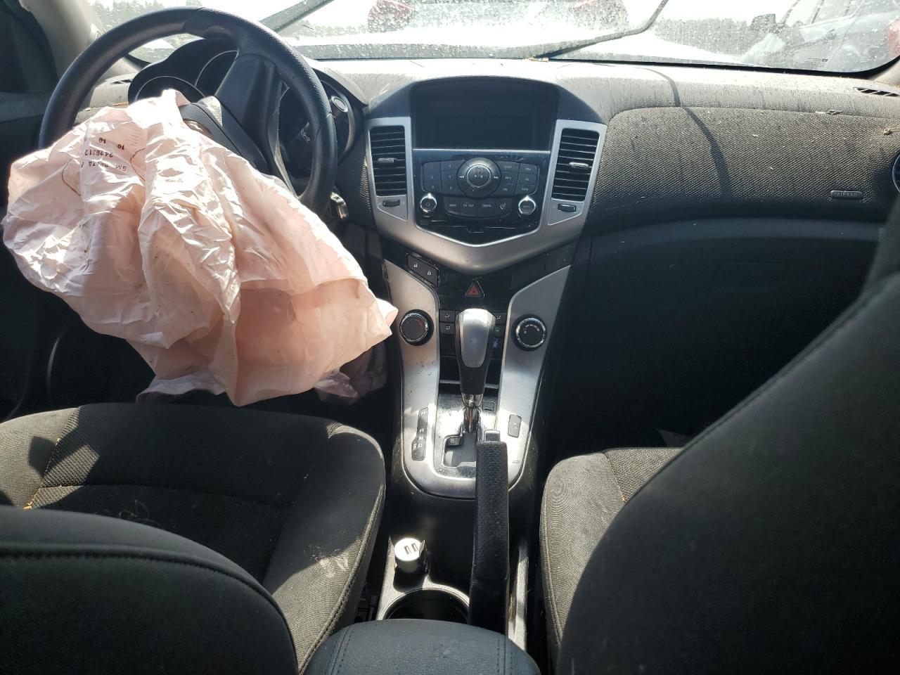 2011 CHEVROLET CRUZE