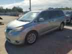 2011 TOYOTA SIENNA
