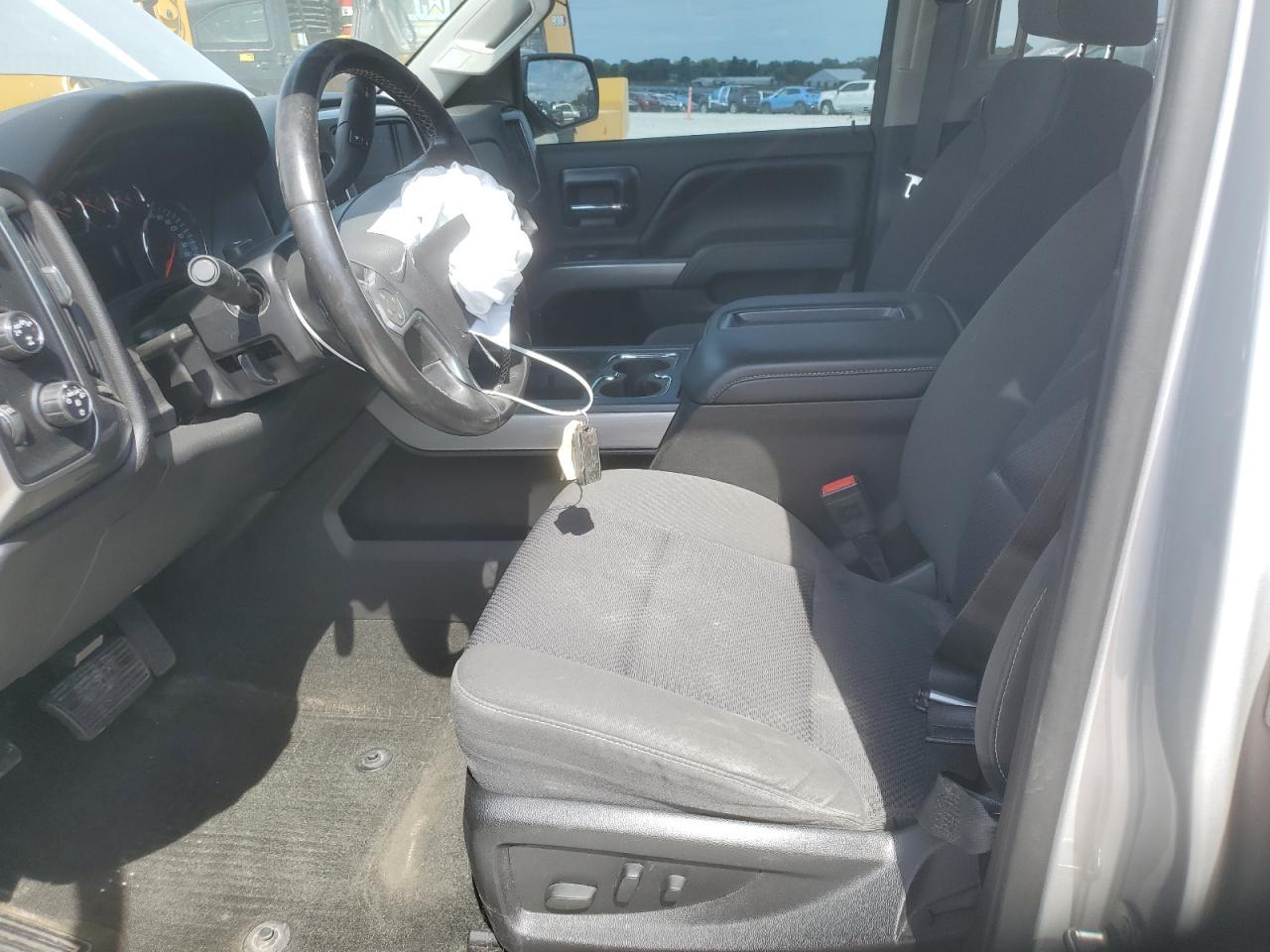 2017 CHEVROLET Silverado