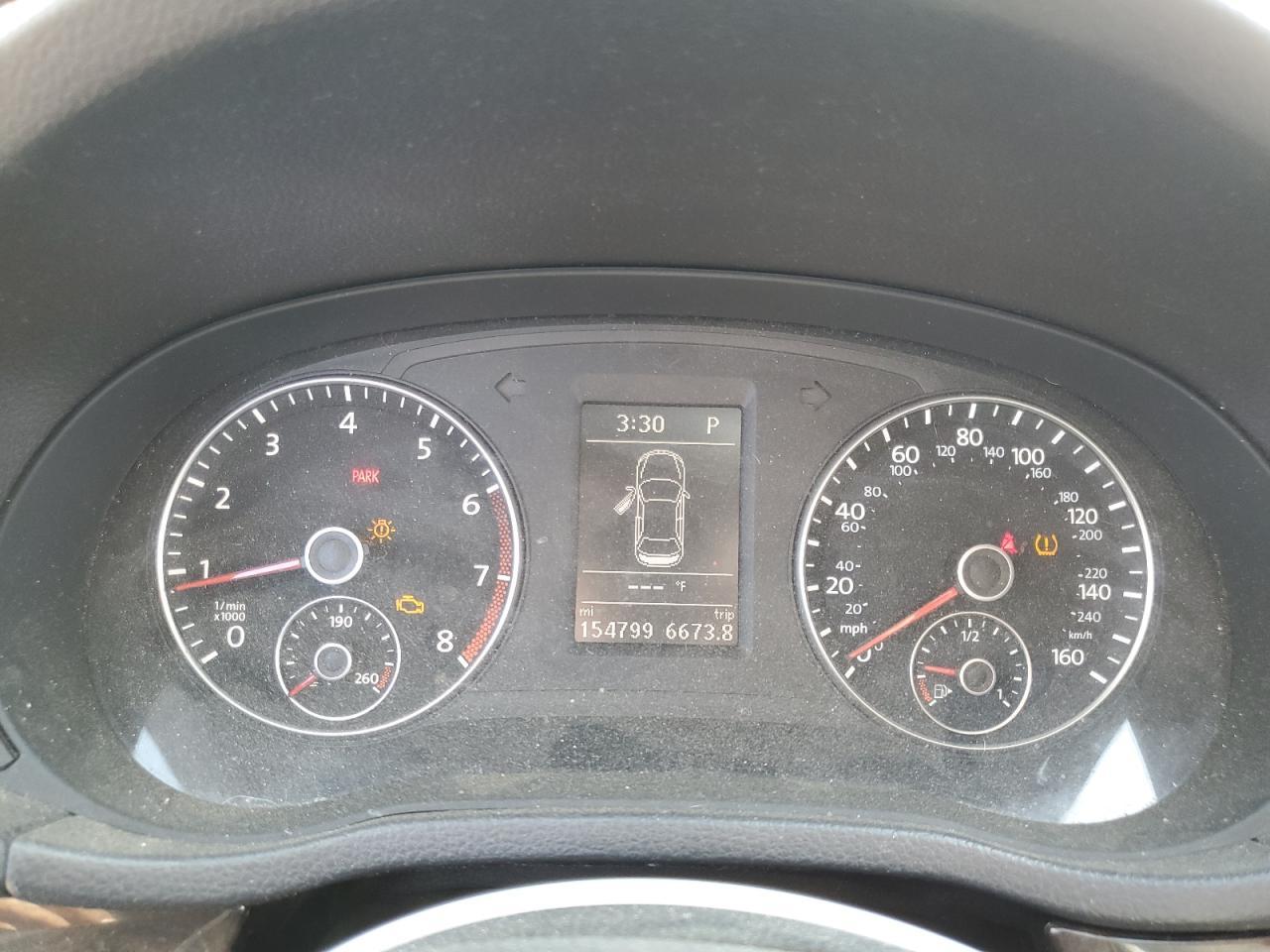 2014 VOLKSWAGEN Passat