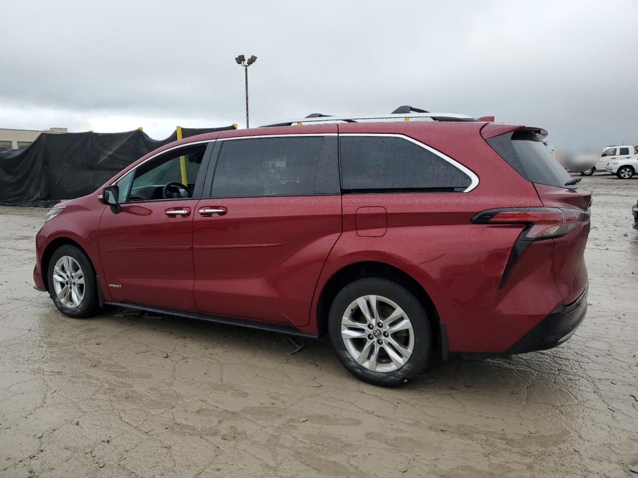 2021 TOYOTA SIENNA
