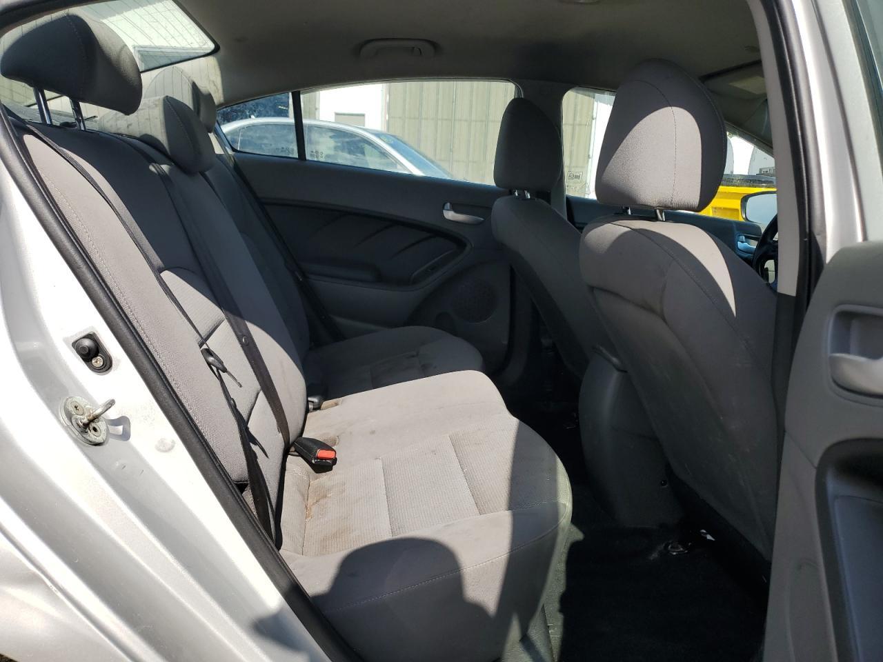 2018 KIA FORTE