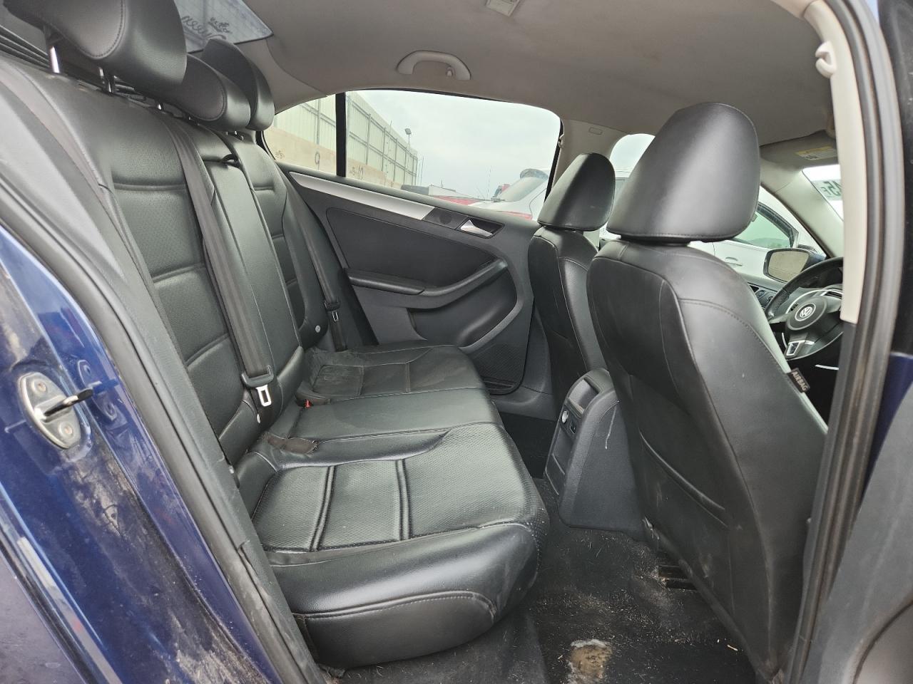 2013 VOLKSWAGEN JETTA