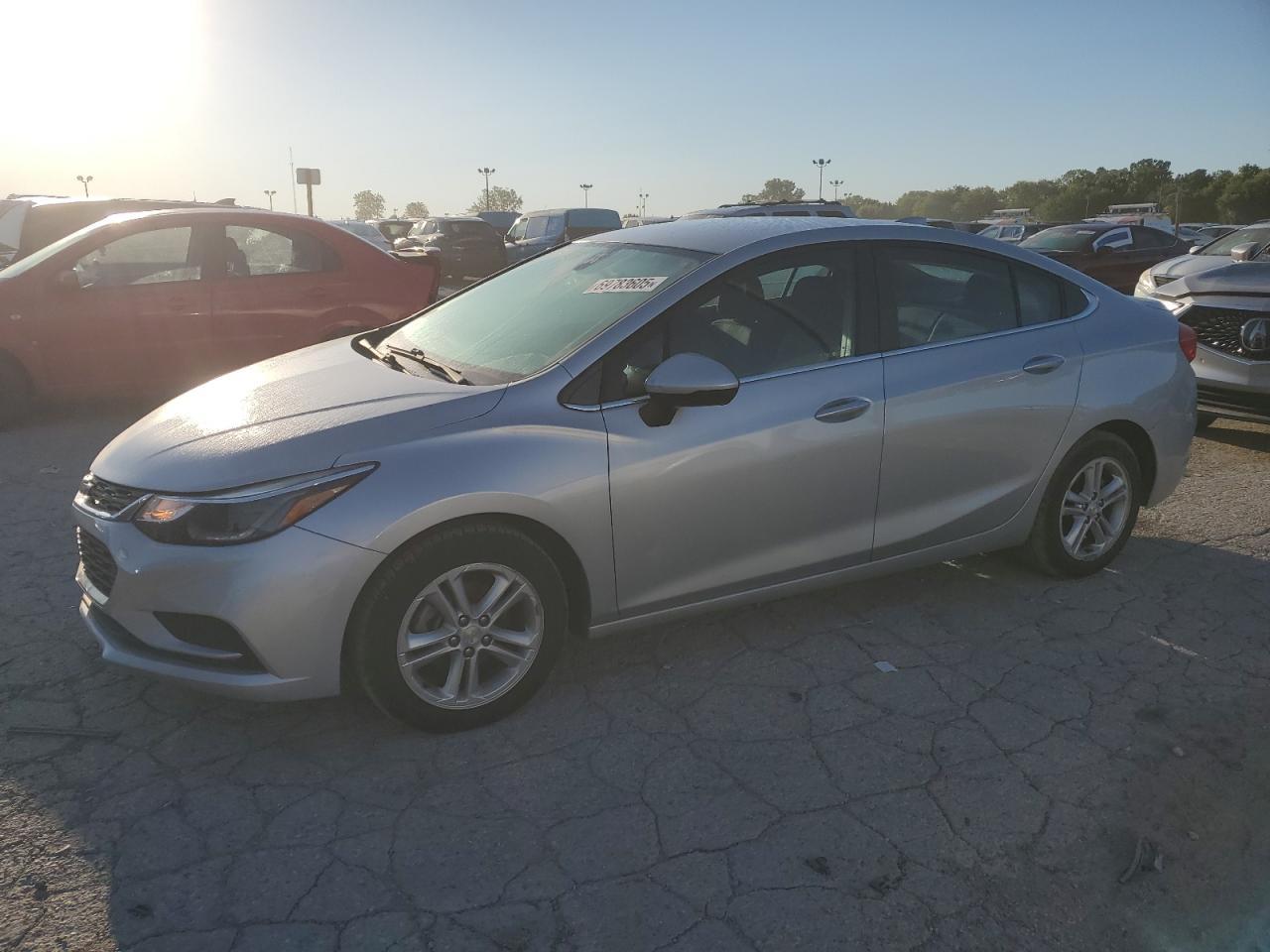 2017 CHEVROLET CRUZE