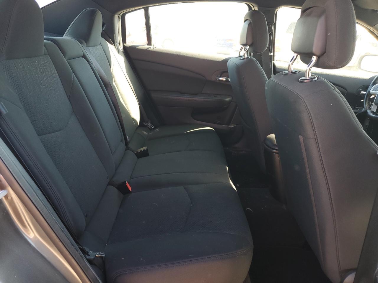 2012 CHRYSLER 200