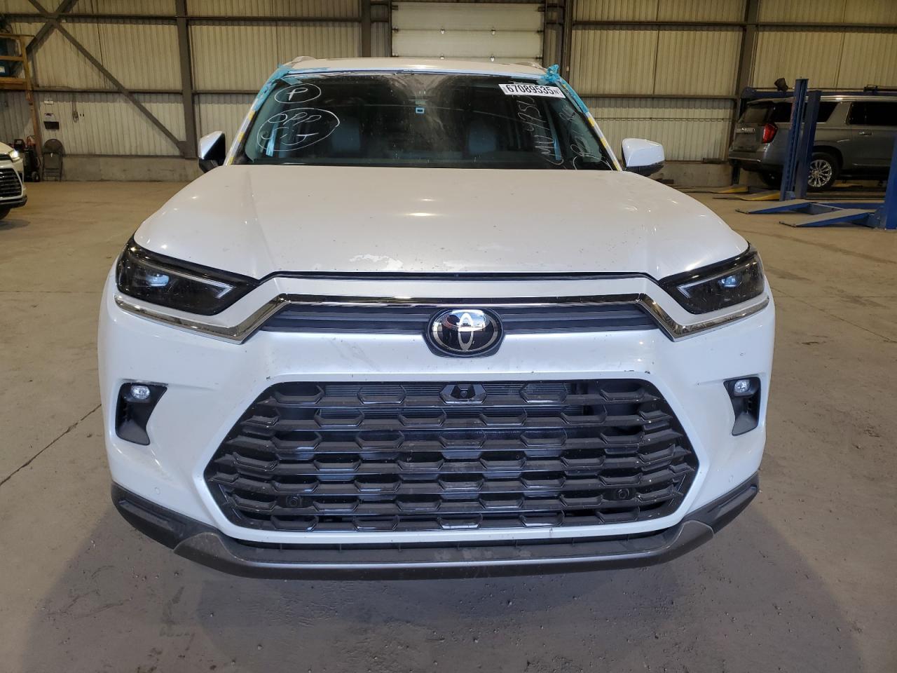 2024 TOYOTA HIGHLANDER
