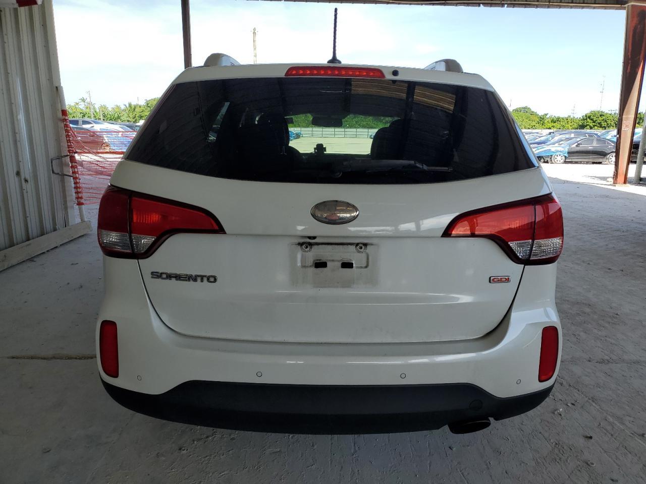 2014 KIA SORENTO
