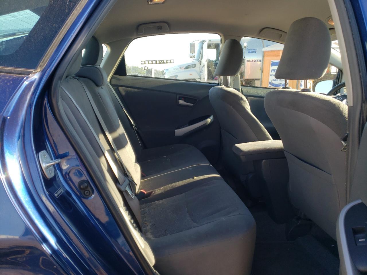 2011 TOYOTA PRIUS