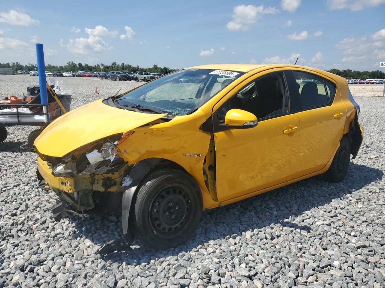 2014 TOYOTA Prius c