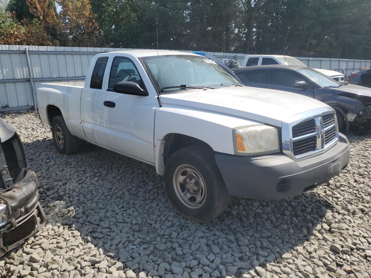 2006 DODGE Dakota