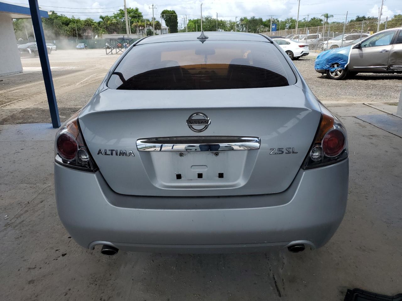 2011 NISSAN ALTIMA