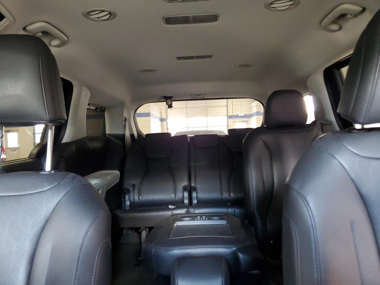 2024 KIA Carnival