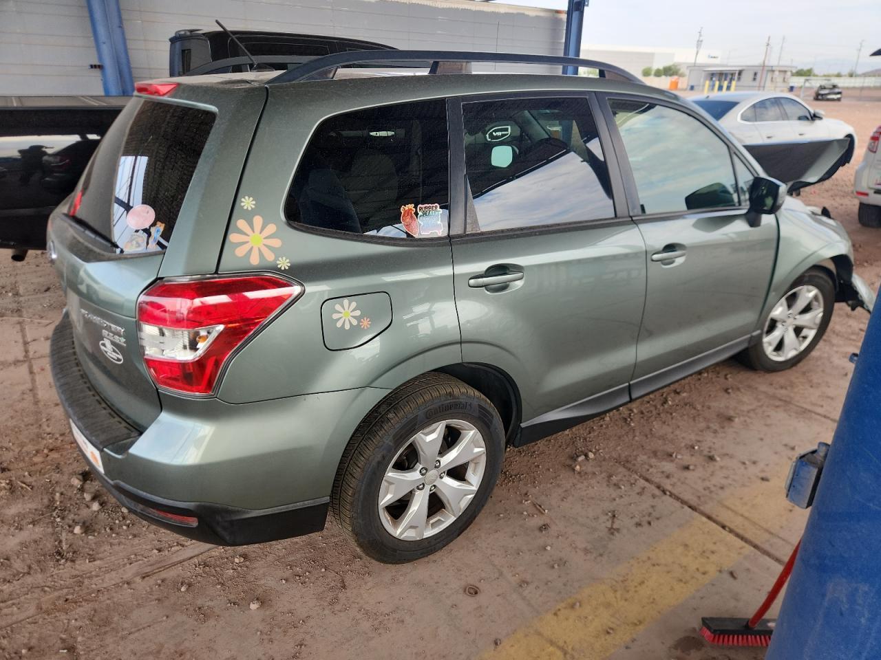 2015 SUBARU FORESTER