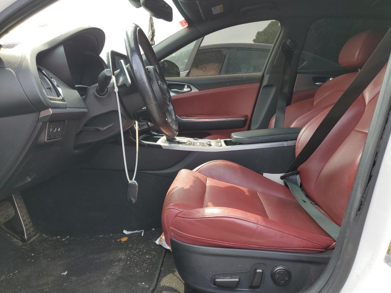 2019 KIA Stinger
