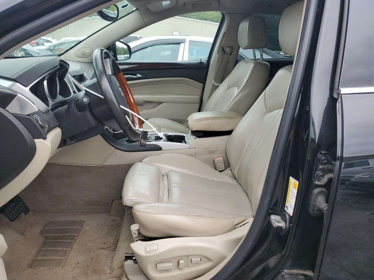 2010 CADILLAC SRX
