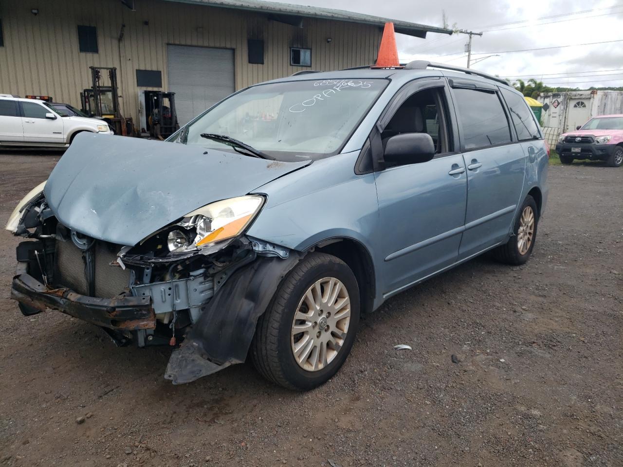2008 TOYOTA SIENNA