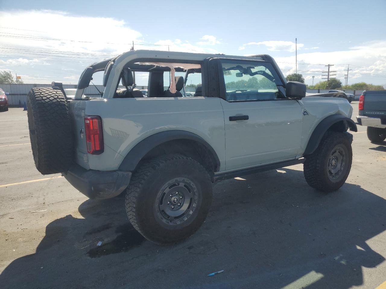 2024 FORD Bronco