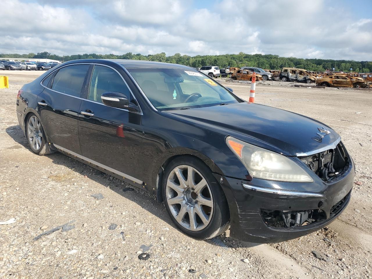 2011 HYUNDAI Equus