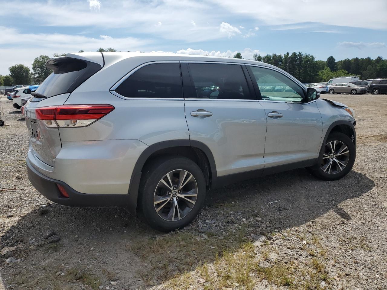 2019 TOYOTA HIGHLANDER