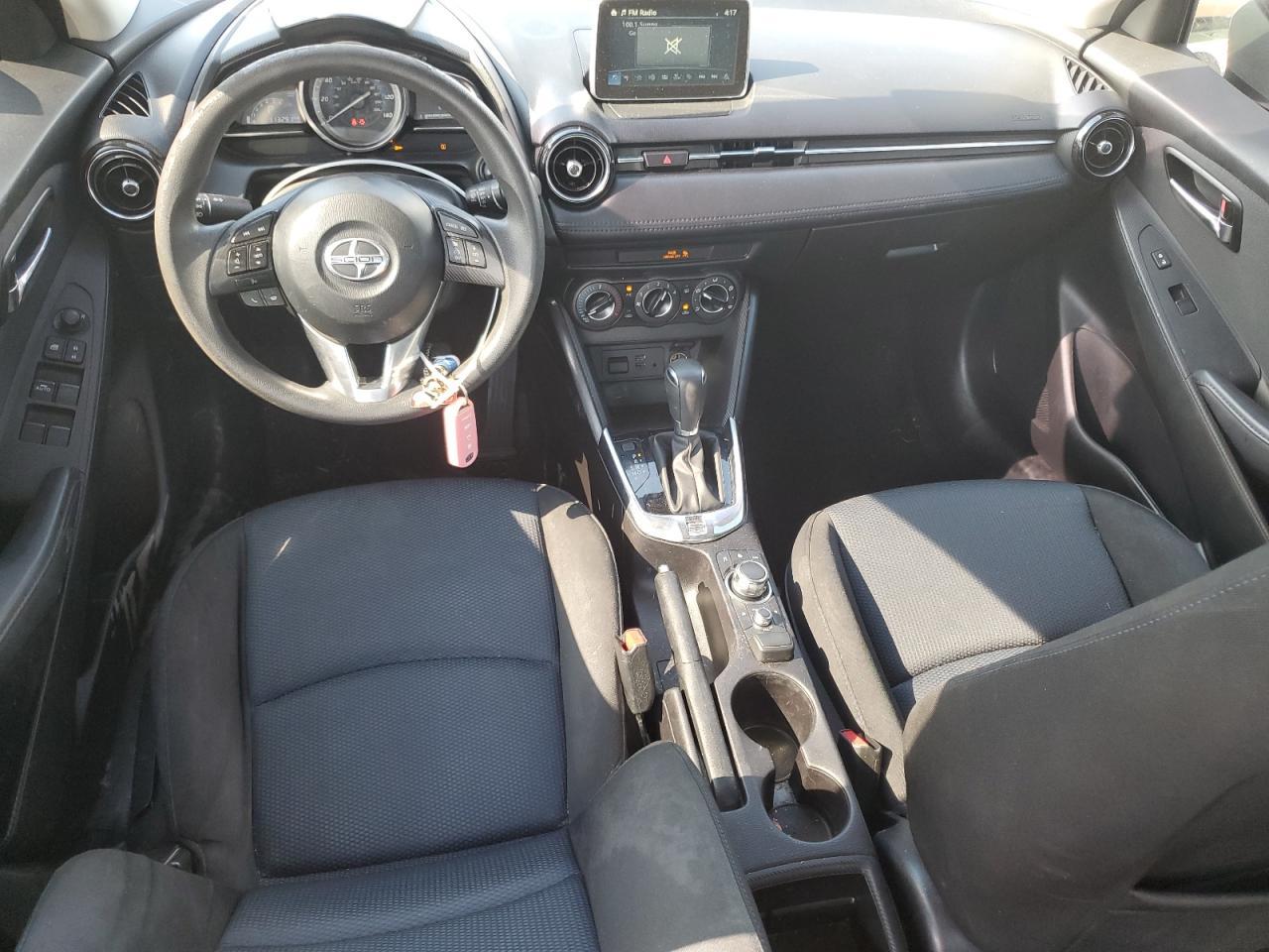 2016 TOYOTA SCION