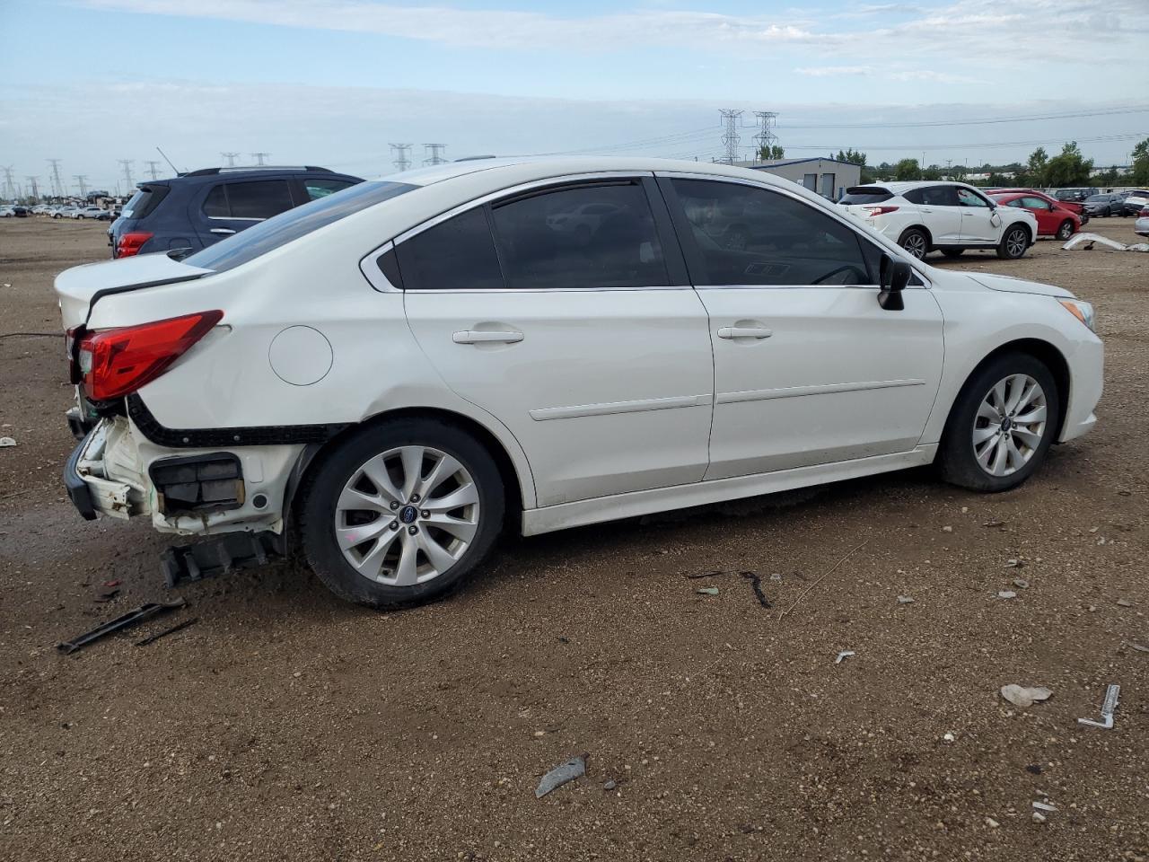 2017 SUBARU Legacy