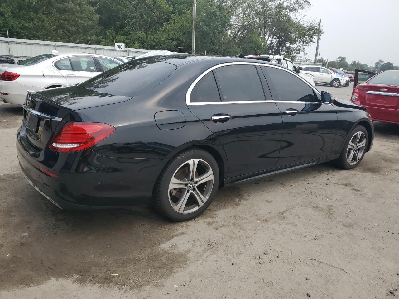 2017 MERCEDES-BENZ E-Class