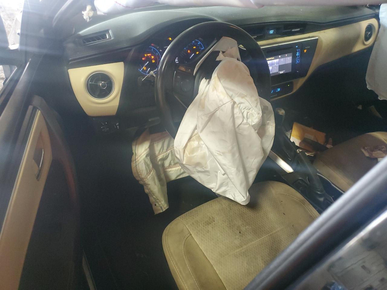 2017 TOYOTA COROLLA