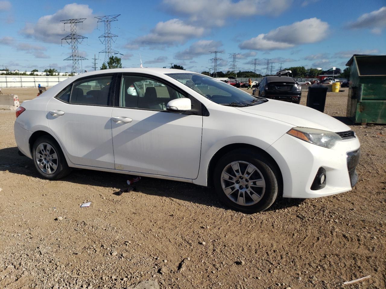 2016 TOYOTA COROLLA