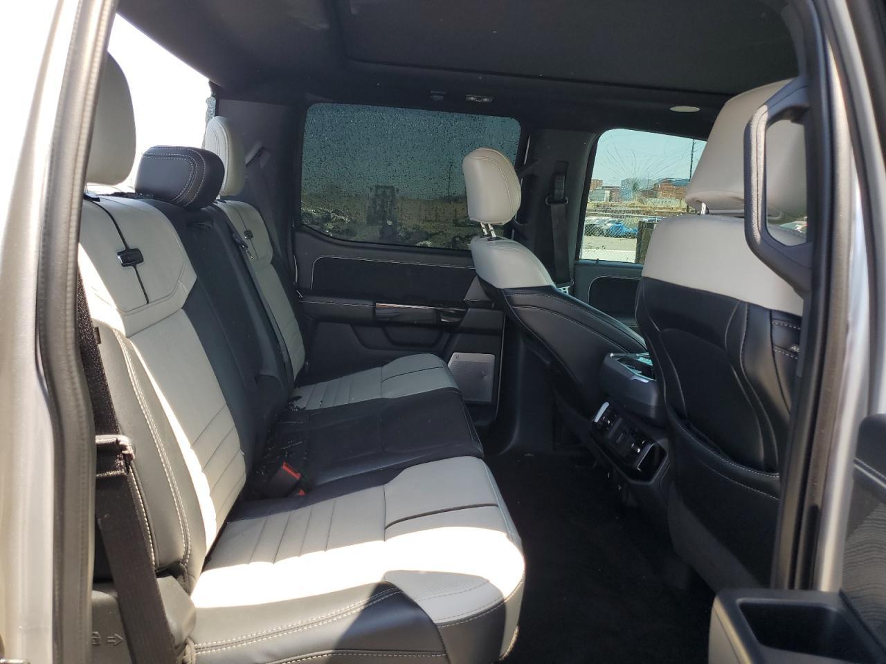 2022 FORD F-150 Lightning