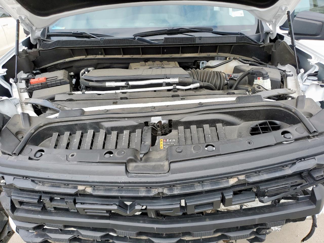 2024 CHEVROLET Silverado