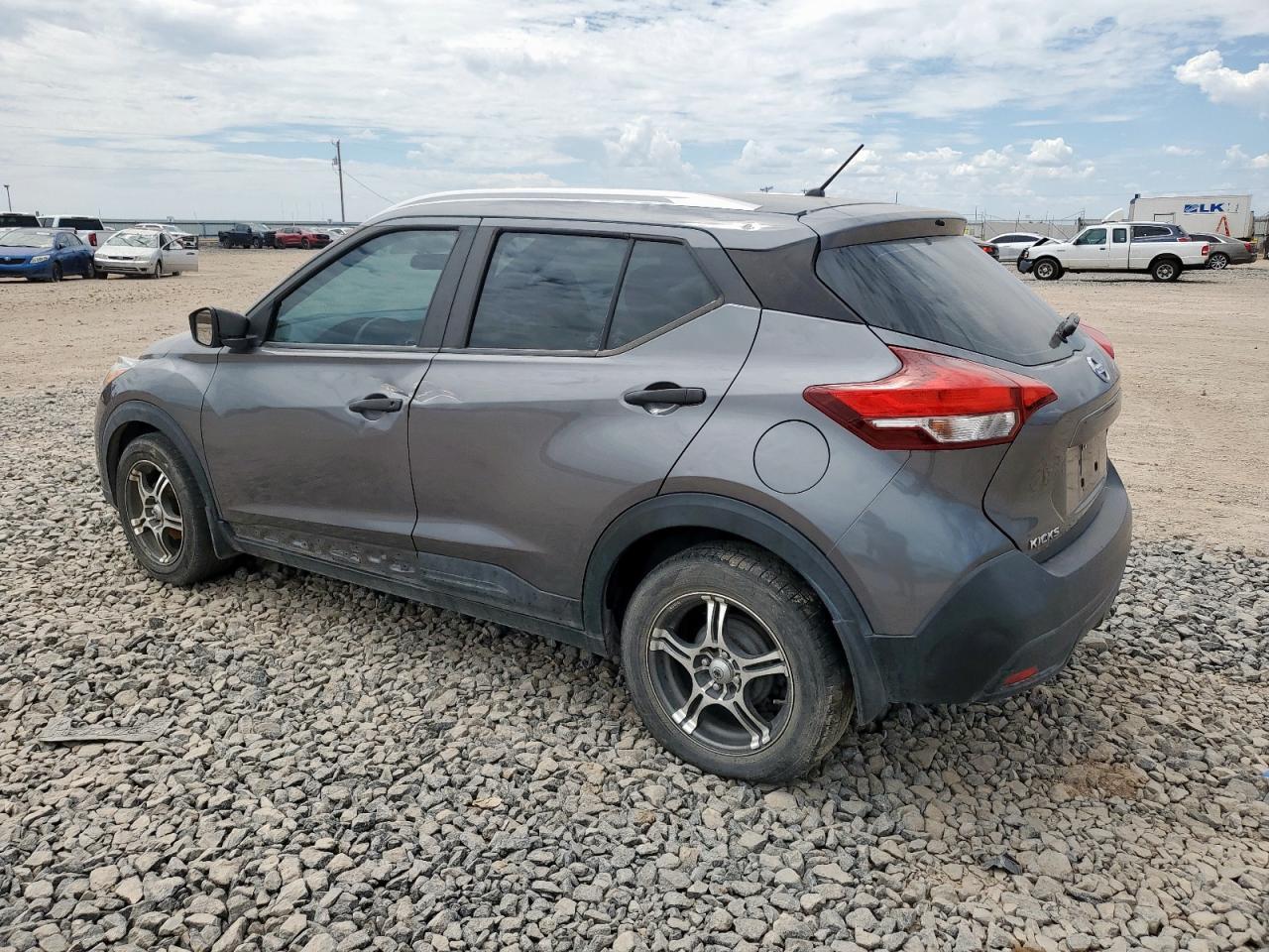 2019 NISSAN KICKS