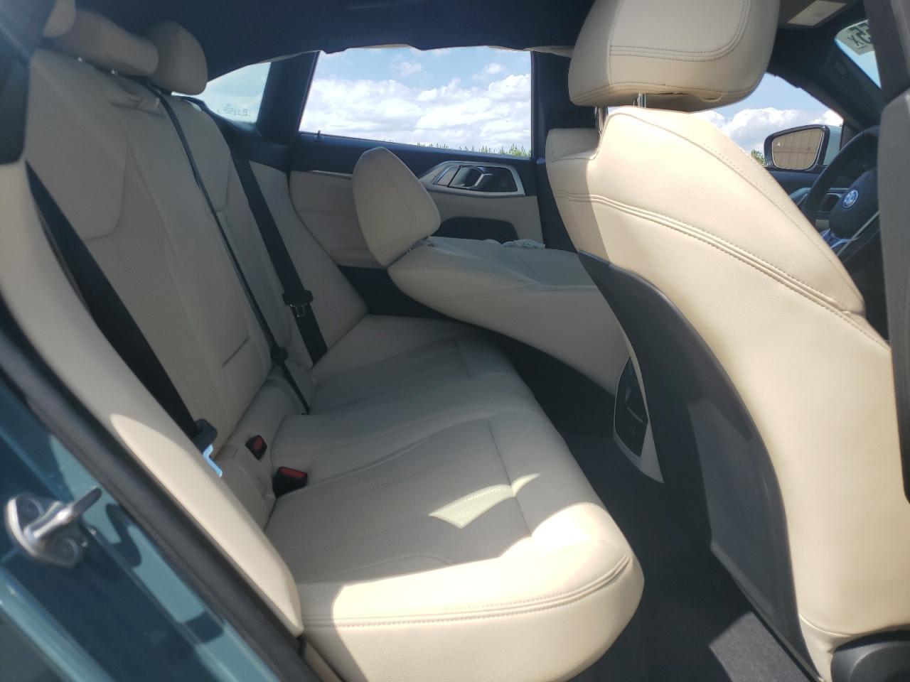 2025 BMW i4