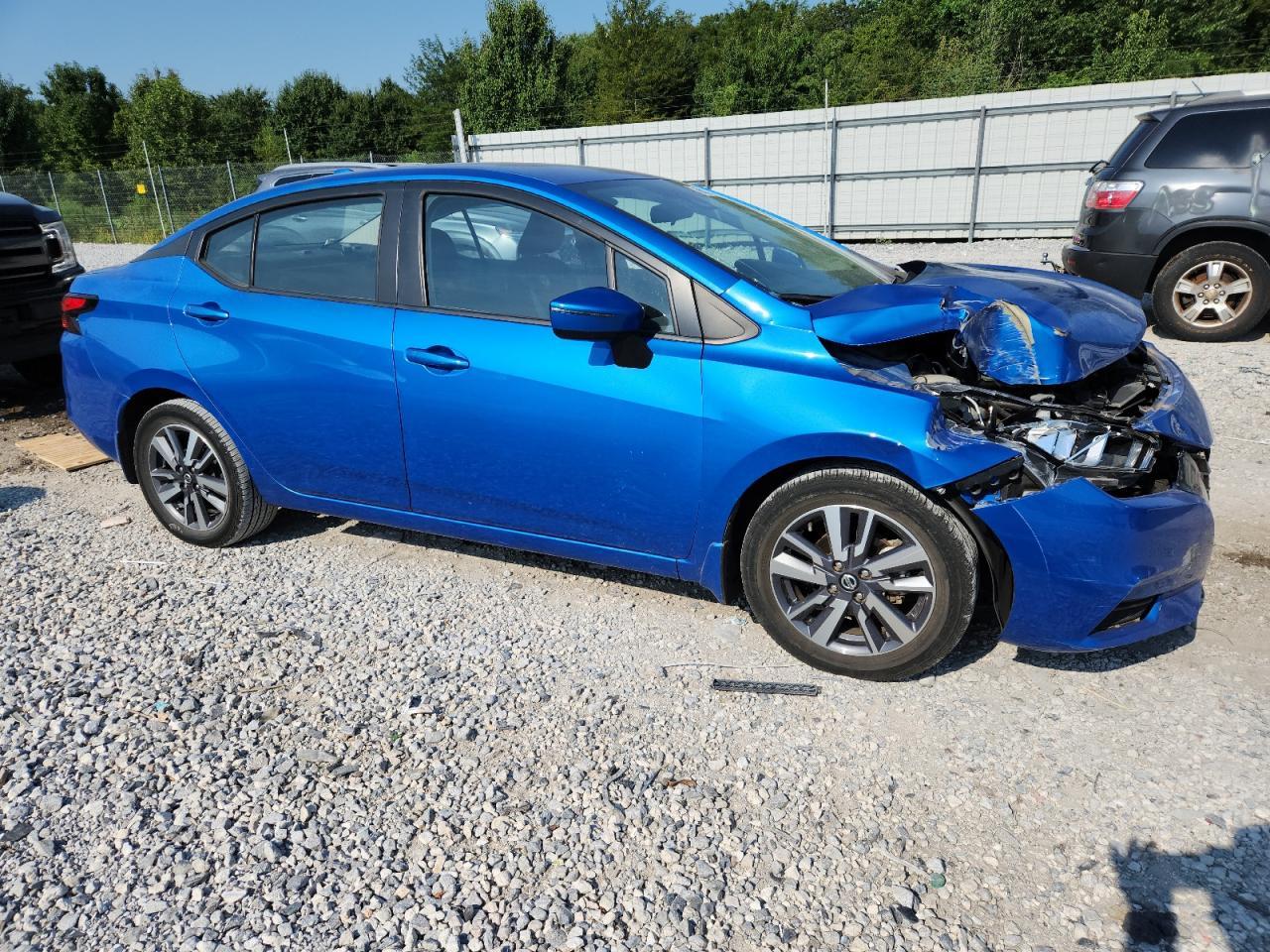 2020 NISSAN VERSA